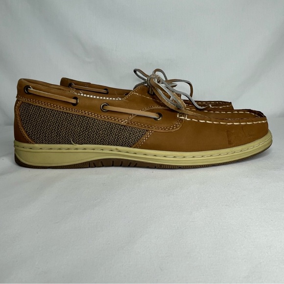 Magellan Outdoors Women’s Boat Shoes Size 11B Brown Leather - Picture 2 of 13